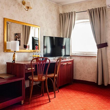 Hotel Spichlerz Lubawa Экстерьер фото