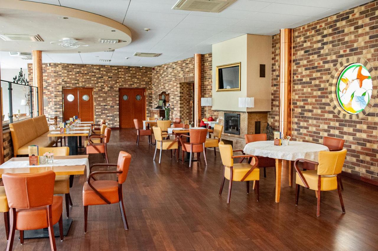 Hotel Spichlerz Lubawa Экстерьер фото